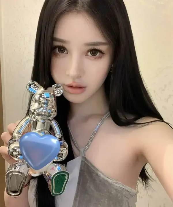 圣地亚哥艺校女生伴游 · 清欢